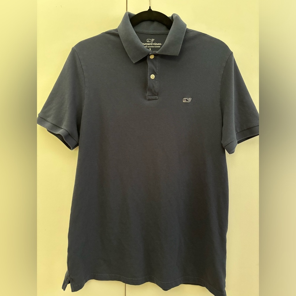 Vineyard vines Men's Navy Polo Shirt - size S